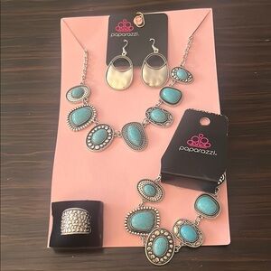 Paparazzi Silver and Blue Necklace Set